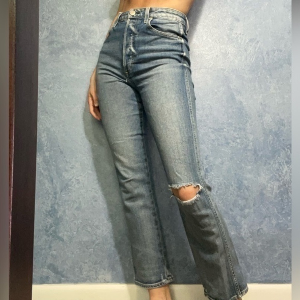 Amo Chloe Crop Distressed Blue Jeans Button Fly